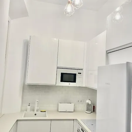Puerta Azul 3 Bedroom Deluxe Apartment Malaga Exterior photo
