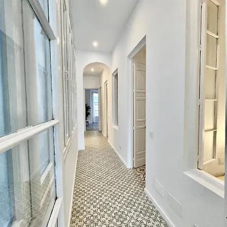 Puerta Azul 3 Bedroom Deluxe Apartment Malaga Exterior photo